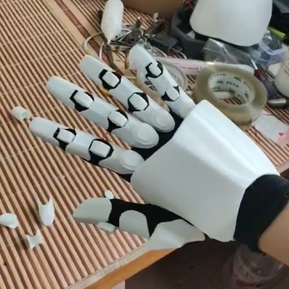Mechanical Gloves, Made from 3 - огляд і ціна 3D Printing Material